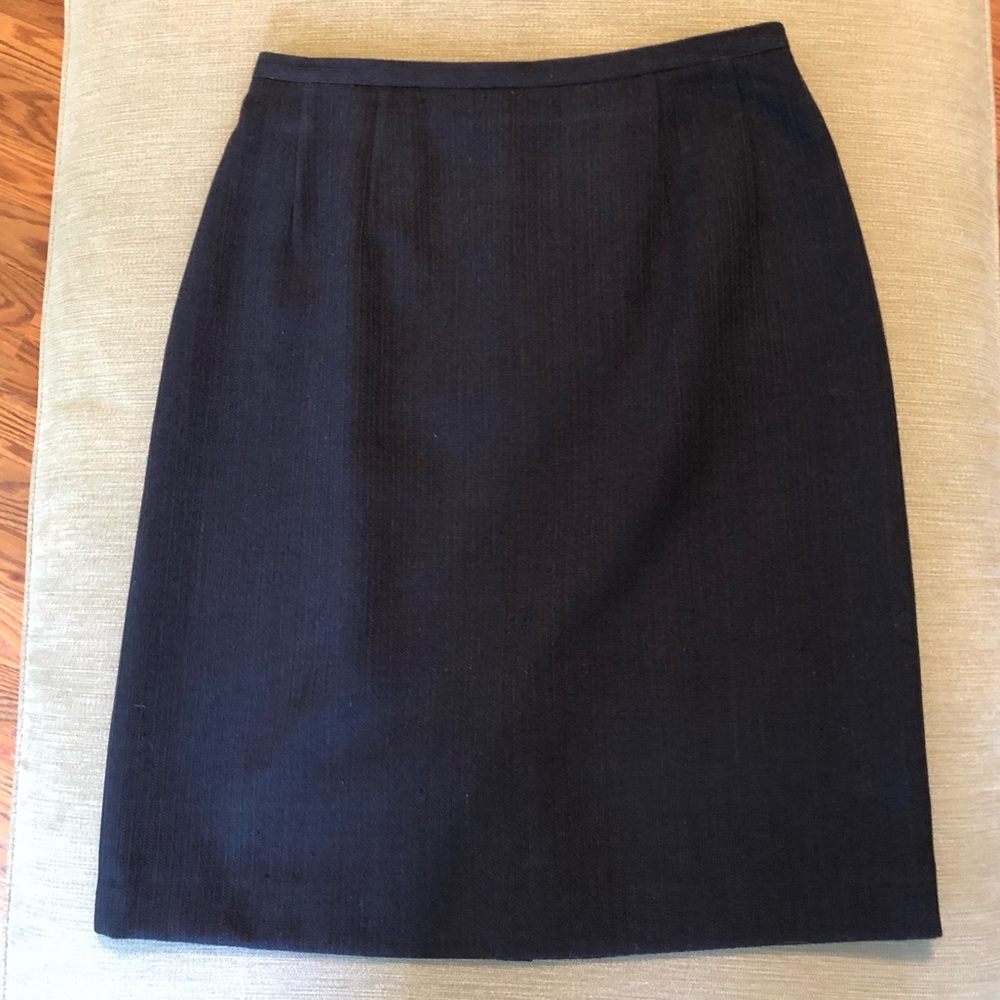 Classic! Charcoal pencil skirt